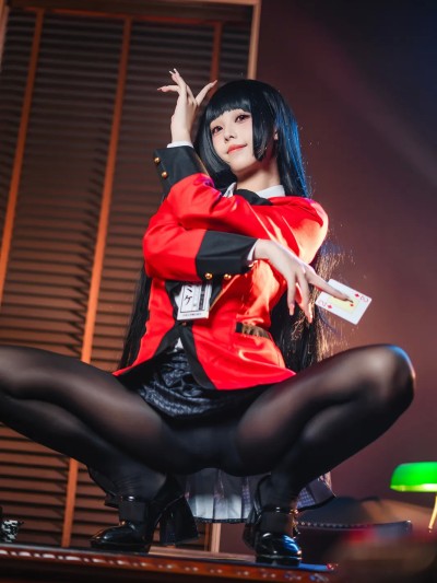 Meeu (蜜汁猫裘) cosplay Yumeko Jabami – Kakegurui