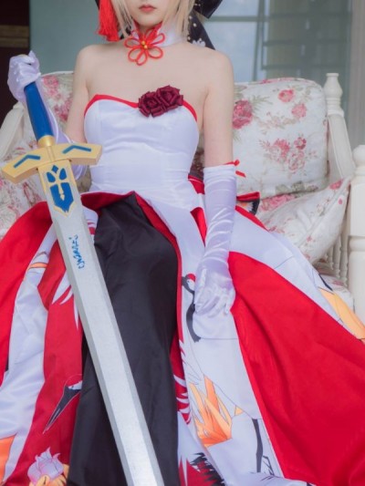 少女映畫 saber仙鶴禮服