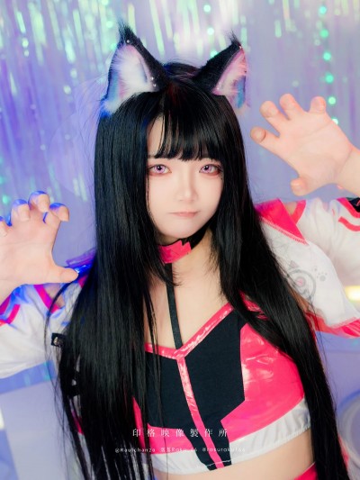 落落Raku – Cat Anime Uniform