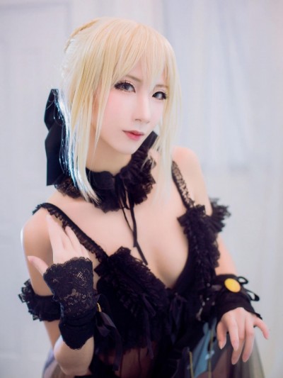 《Fate Stay Night》saber Arturia GK C O S P L A Y