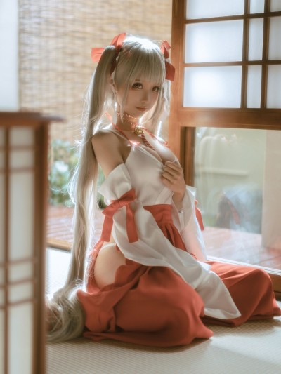 蠢沫沫 - 可畏 巫女 可畏 婚纱 可畏 绅士版