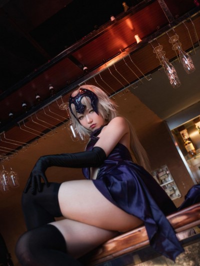 Unknown Cosplayer  - 黑贞德聖夜の晚餐