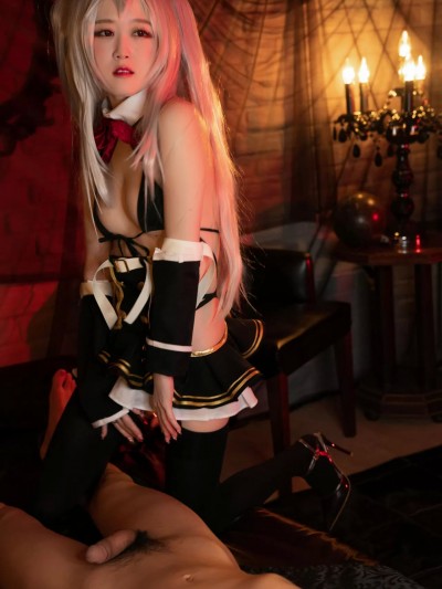 Ria Kurumi - HMS Vampire 4
